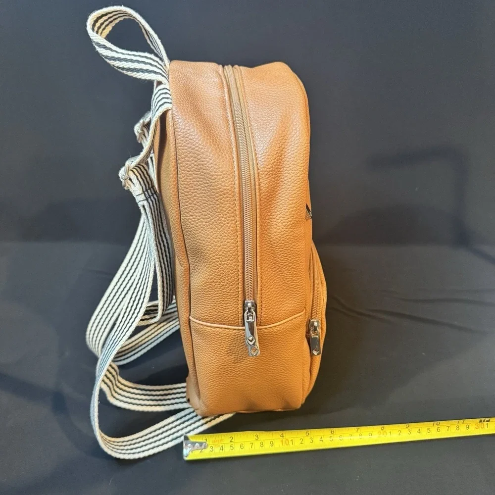 Jewell By THIRTY ONE Brown Pebbled Mini Backpack Adjustable Straps